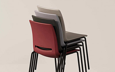 VCARE-FRAME-CHAIR-4L-V-Care-chair-on-4-metal-l_16721